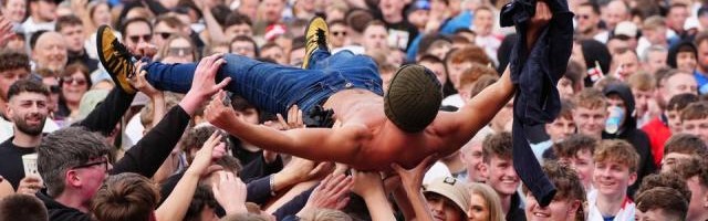 王勤伯：足球并不无聊，无聊的是英格兰